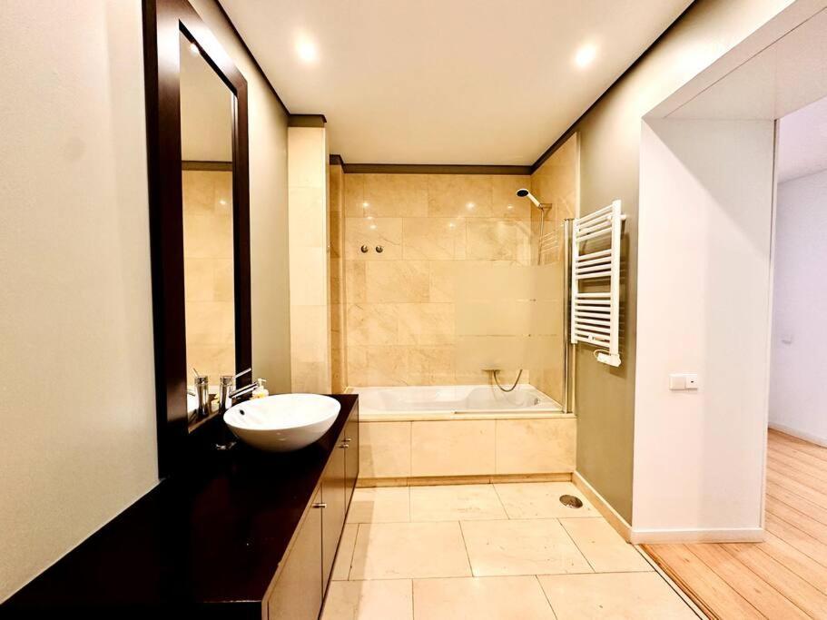 Lucky Alameda Apartment Lissabon Exterior foto