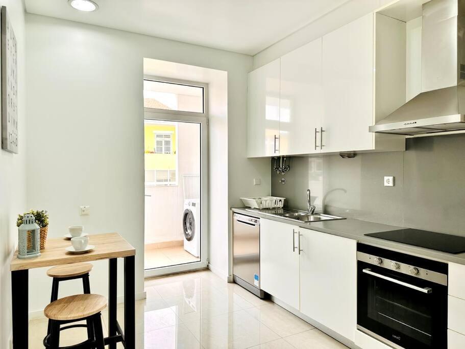 Lucky Alameda Apartment Lissabon Exterior foto
